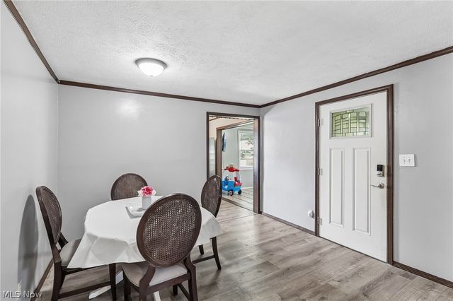 912 Maplewood Avenue, Painesville Twp, OH 44077