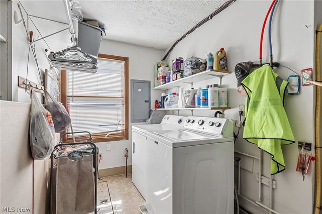 912 Maplewood Avenue, Painesville Twp, OH 44077