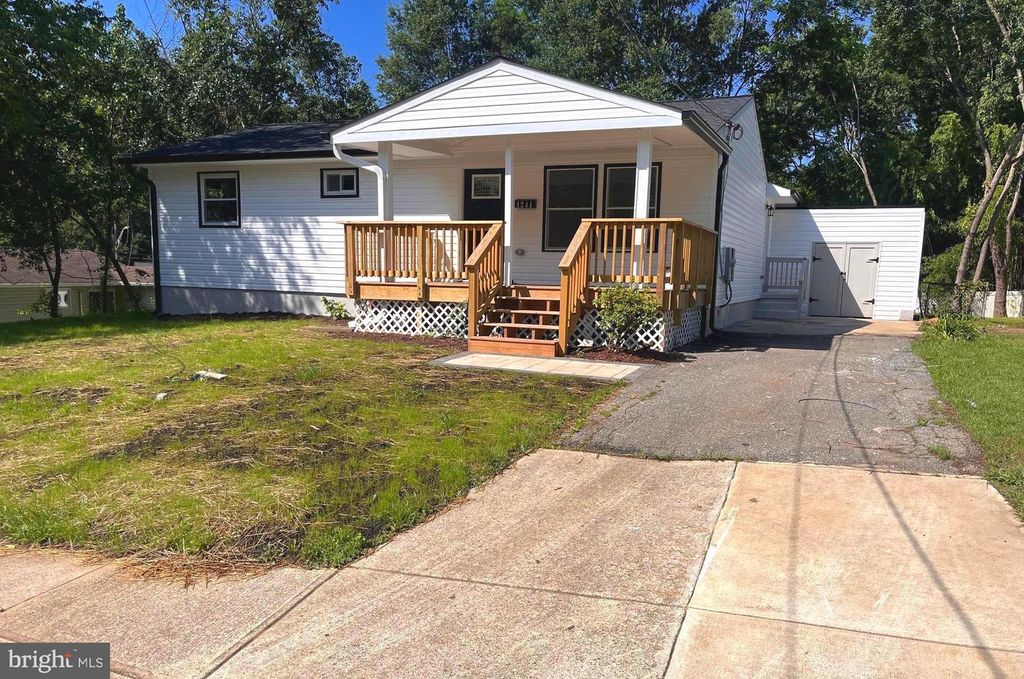 1241 ROUNDTOP RD, Odenton, MD 21113