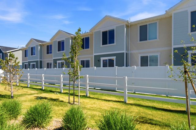 1084 E PILOT ST, Saratoga Springs, UT 84045