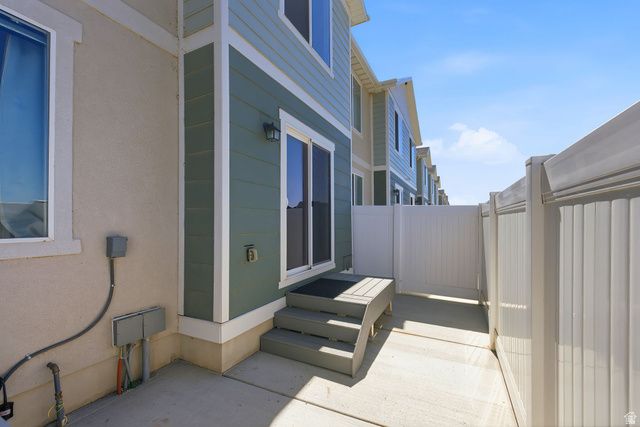 1084 E PILOT ST, Saratoga Springs, UT 84045