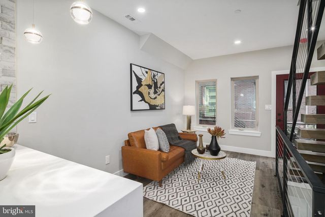 1006 S FAIRHILL ST, Philadelphia, PA 19147