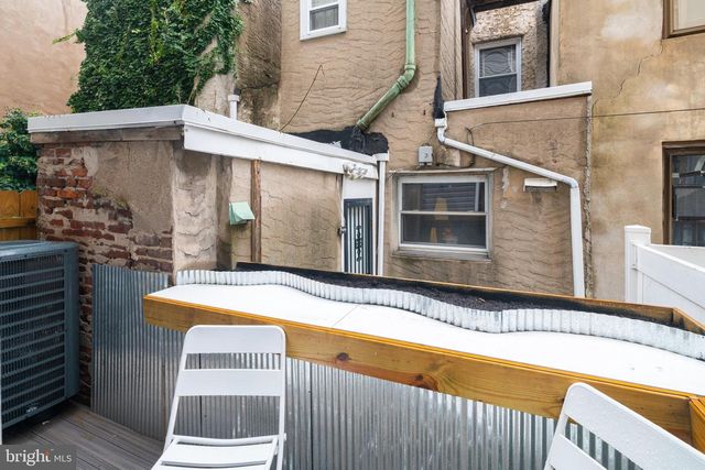 1006 S FAIRHILL ST, Philadelphia, PA 19147