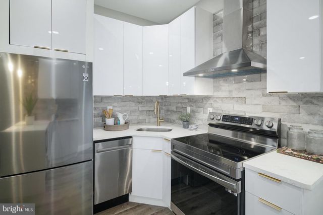 1006 S FAIRHILL ST, Philadelphia, PA 19147