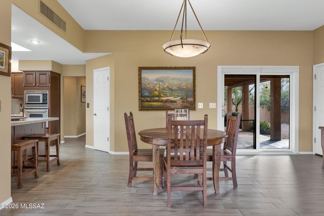 5716 N Camino Arturo, Tucson, AZ 85718