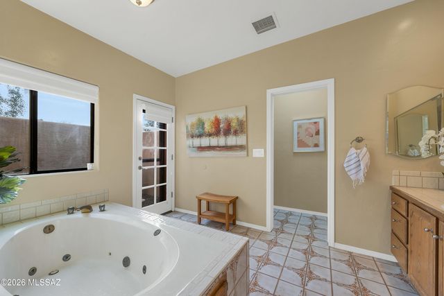 5716 N Camino Arturo, Tucson, AZ 85718