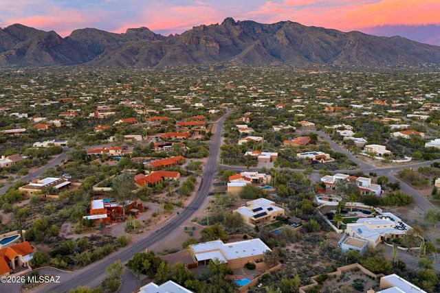 5716 N Camino Arturo, Tucson, AZ 85718