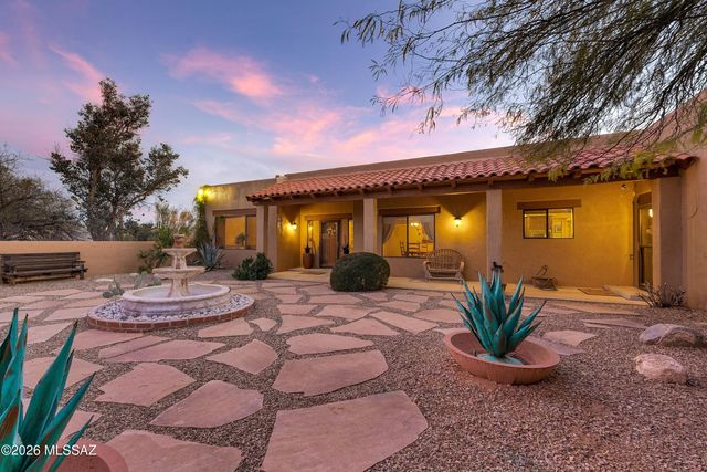 5716 N Camino Arturo, Tucson, AZ 85718