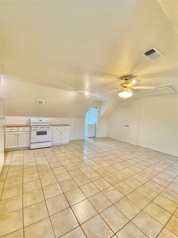 18223 County Road 132 2, Pearland, TX 77581