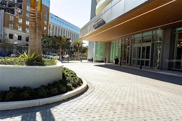 400 CENTRAL AVENUE 2005, St Petersburg, FL 33701
