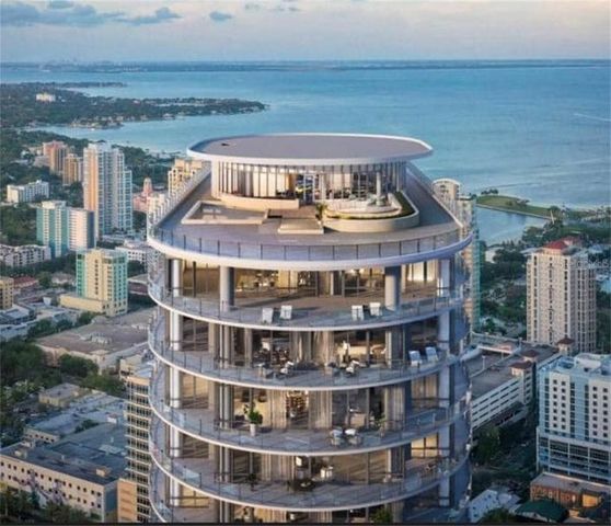 400 CENTRAL AVENUE 2005, St Petersburg, FL 33701