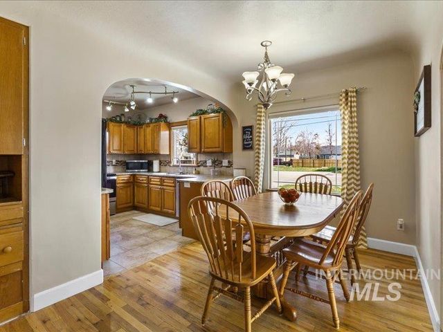 803 N Garden St, Boise, ID 83706