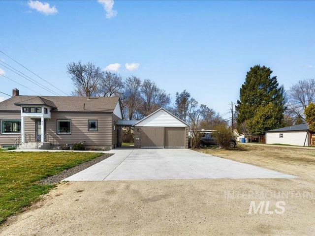 803 N Garden St, Boise, ID 83706