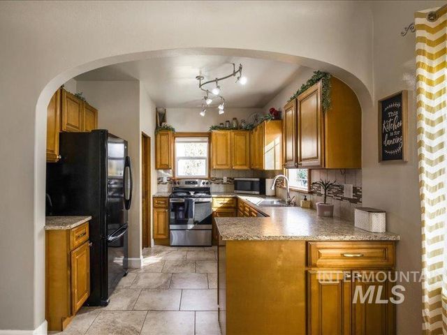 803 N Garden St, Boise, ID 83706