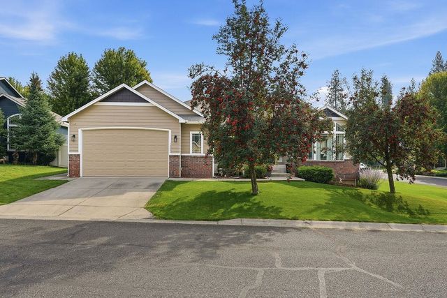 12004 N DAKOTA Ln, Spokane, WA 99218