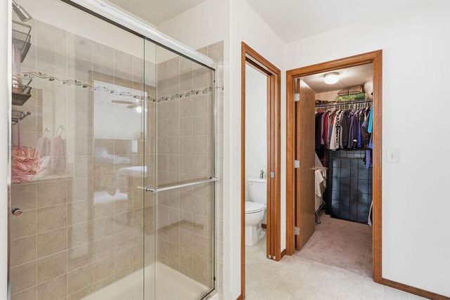 12004 N DAKOTA Ln, Spokane, WA 99218