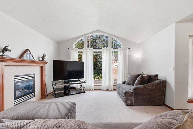 12004 N DAKOTA Ln, Spokane, WA 99218