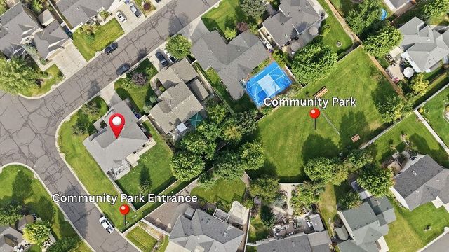 12004 N DAKOTA Ln, Spokane, WA 99218