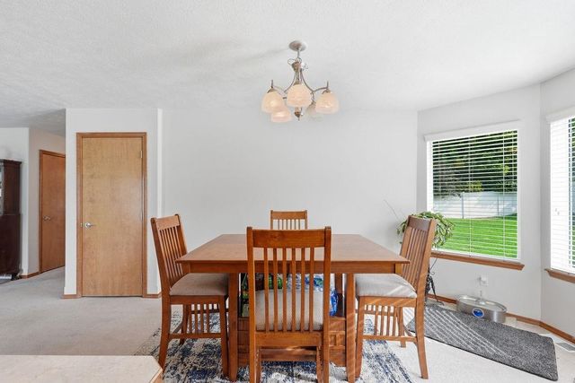 12004 N DAKOTA Ln, Spokane, WA 99218