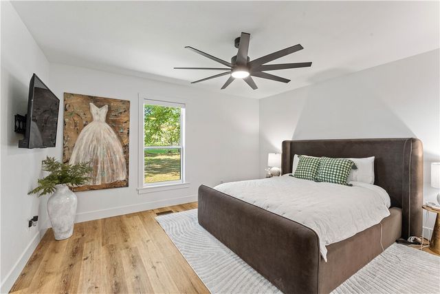 3123 W Howard Nickell Road, Fayetteville, AR 72704