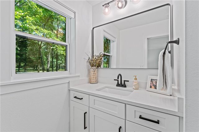 3123 W Howard Nickell Road, Fayetteville, AR 72704