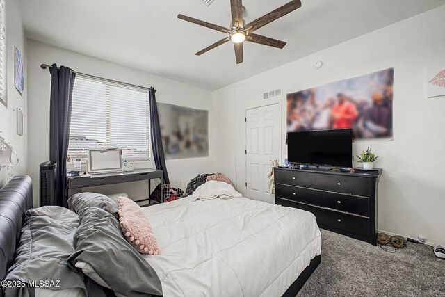 13934 E Sage Hills Drive, Vail, AZ 85641