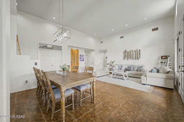 13934 E Sage Hills Drive, Vail, AZ 85641