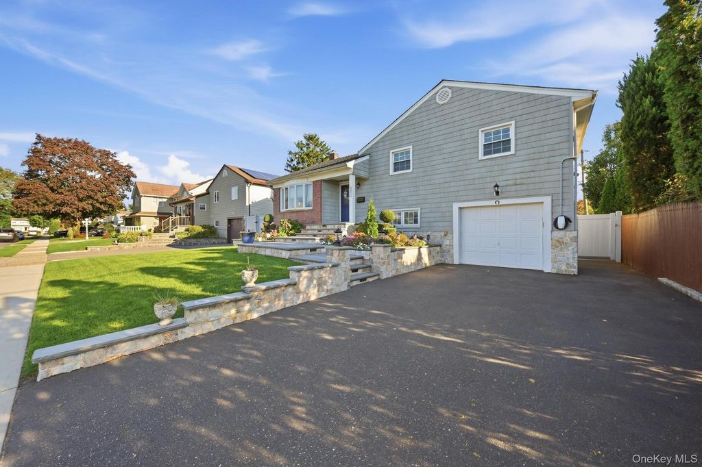 2624 Flower Street, Westbury, NY 11590 — photo 3
