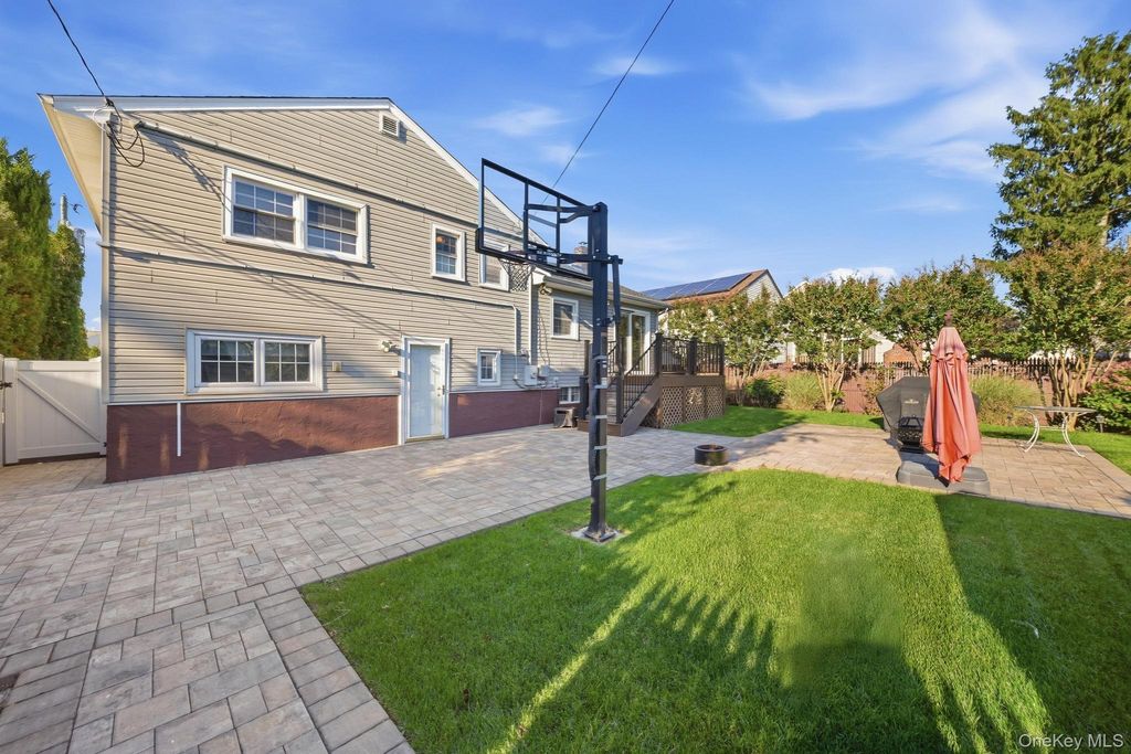 2624 Flower Street, Westbury, NY 11590 — photo 5