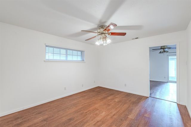 7021 Kingsbury Drive, Dallas, TX 75231