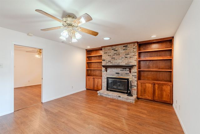 7021 Kingsbury Drive, Dallas, TX 75231