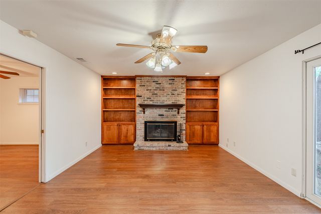 7021 Kingsbury Drive, Dallas, TX 75231
