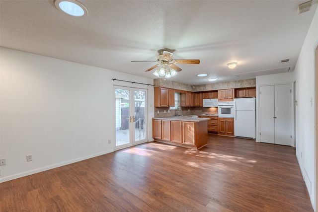 7021 Kingsbury Drive, Dallas, TX 75231