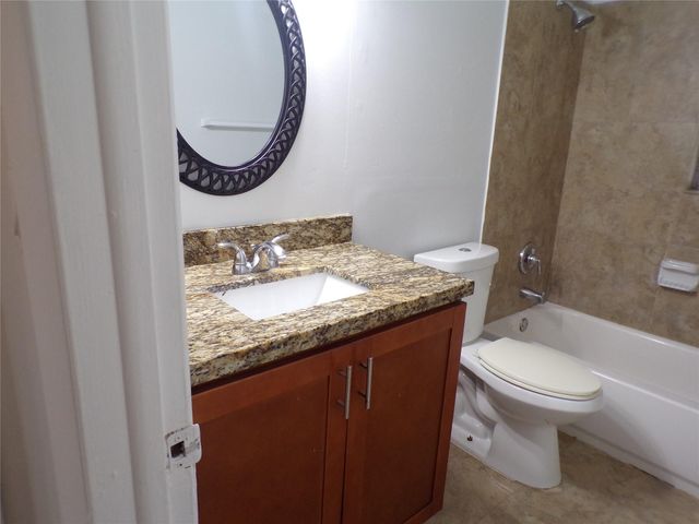 1505 N 57th Terrace, Hollywood, FL 33021