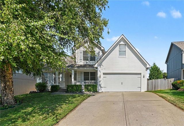 7423 N Wallace Avenue, Kansas City, MO 64158