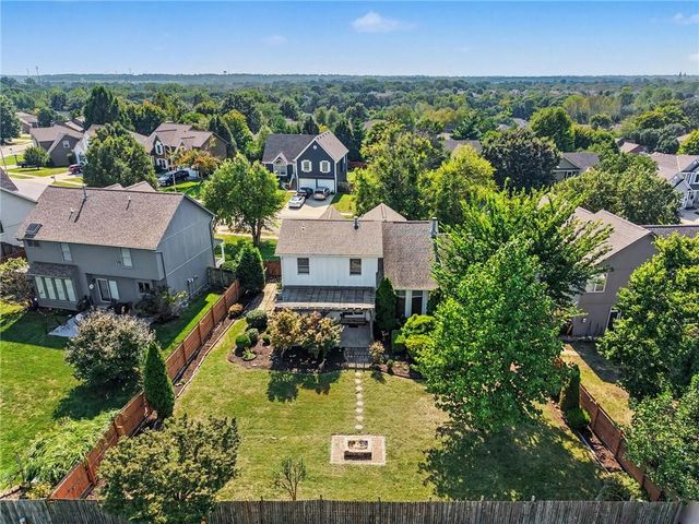 7423 N Wallace Avenue, Kansas City, MO 64158
