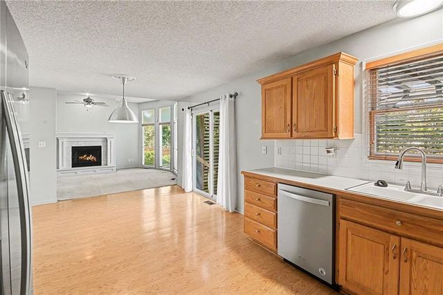 7423 N Wallace Avenue, Kansas City, MO 64158