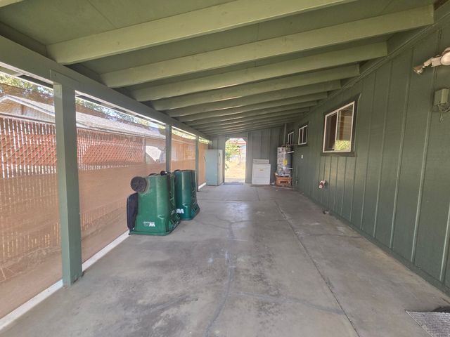 20882 3rd Street, Cottonwood, CA 96022