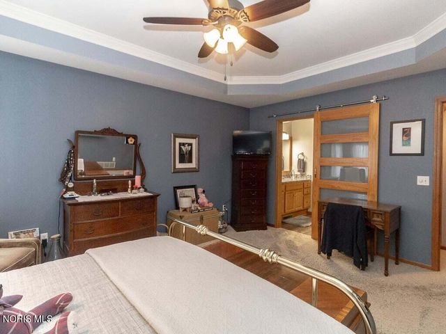 532 Georgetown Drive, Oregon, OH 43616