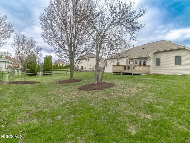 532 Georgetown Drive, Oregon, OH 43616