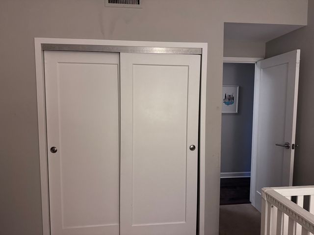 2100 N Lincoln Park West 9EN, Chicago, IL 60614