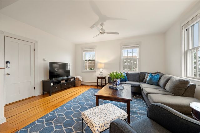 35 Marsh Street, Newport, RI 02840