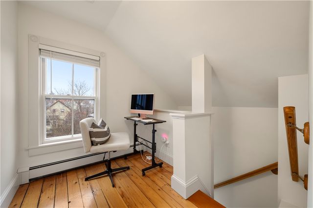 35 Marsh Street, Newport, RI 02840