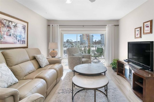 5970 MIDNIGHT PASS ROAD 177, Sarasota, FL 34242