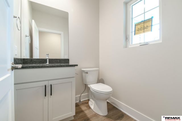 5829 S 94th Street, Lincoln, NE 68526