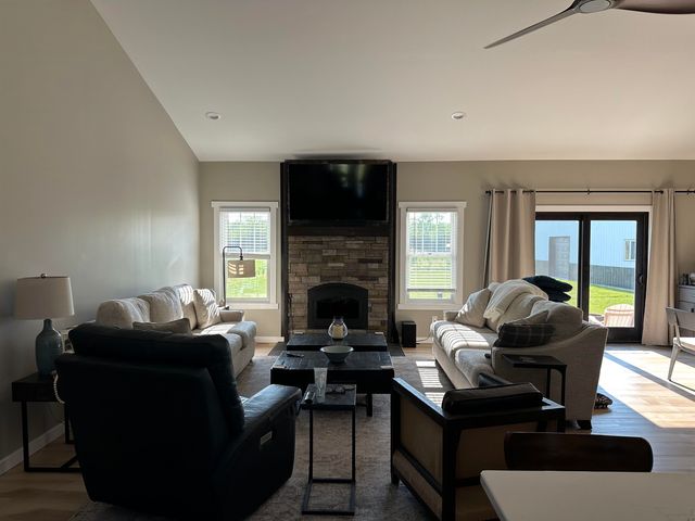 1911 N Se Boutell Road, Essexville, MI 48732