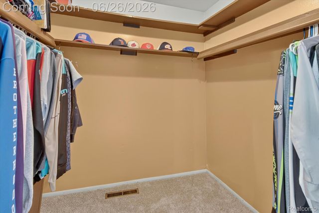 17127 Hamilton Avenue, Allen Park, MI 48101