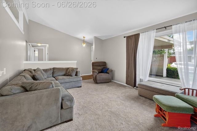 17127 Hamilton Avenue, Allen Park, MI 48101