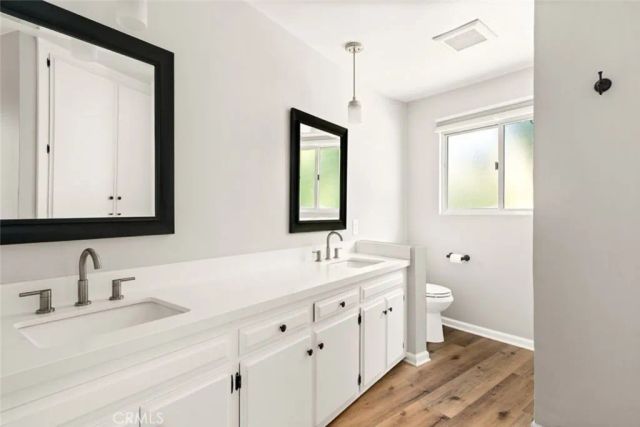 5840 Allott Avenue, Van Nuys, CA 91401