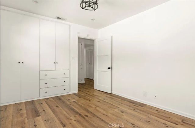 5840 Allott Avenue, Van Nuys, CA 91401